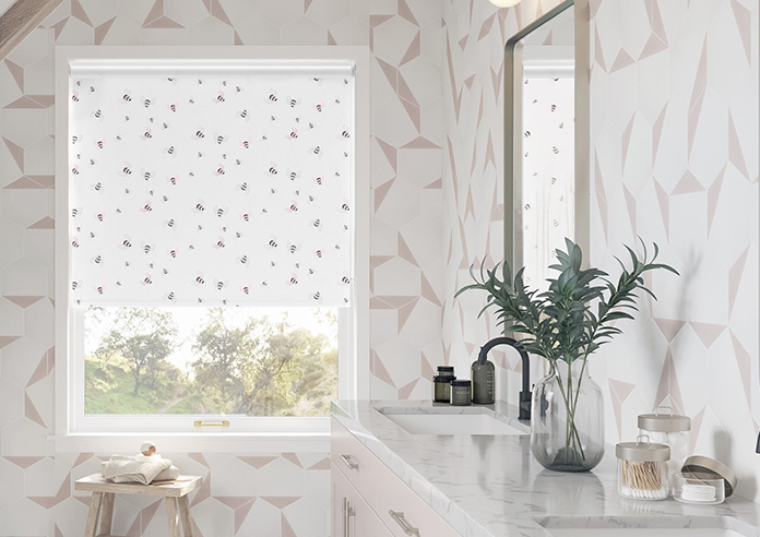 Bumble Bees, Spring - Twist&Fit Roller Blind - Image 3